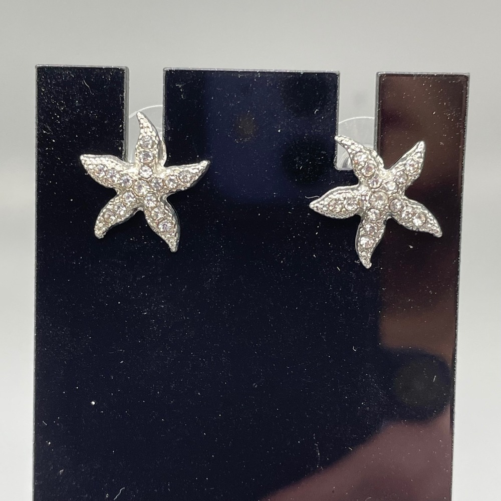 Silver Tone Crystal Starfish Stud Earrings Coastal‎ Nautical Pavé Beach Jewelry